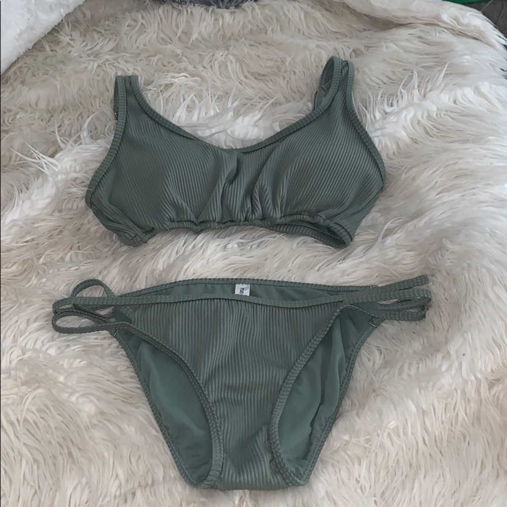 Women’s Rue21 swimsuit